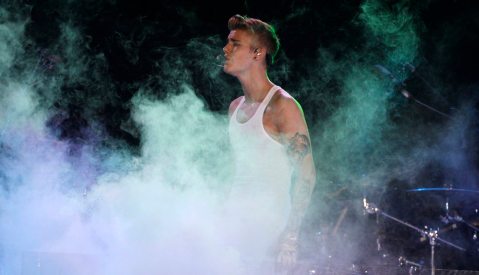 Justin Bieber engaged to model Baldwin: reports