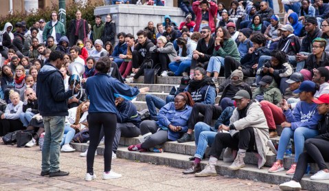 GroundUp: UCT suspends classes following disruptions