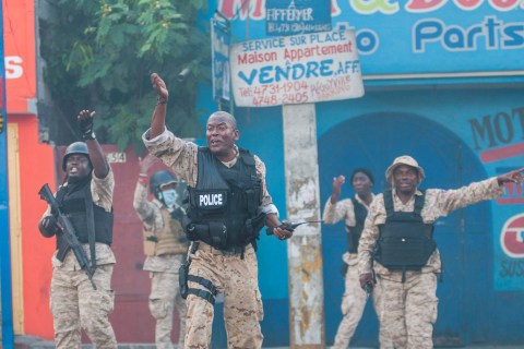 Gunfire rocks Haitian capital in Carnival police protest