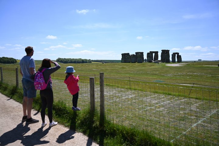 ‘Astonishing’ giant circle of pits found near Stonehenge