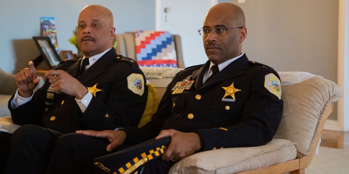 Using the army to fight gang violence will not work – Chicago police advise SA