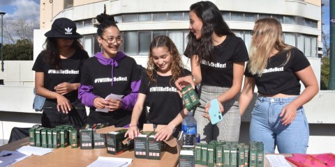 UCT students hand out pepper spray to help the vulnerable feel safer