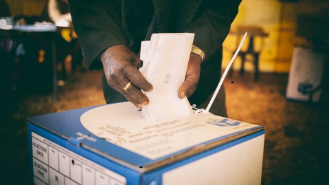 IEC ready for 8 May as votes from abroad trickle in