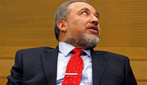 Israeli right winger Lieberman sworn back in as foreign minister