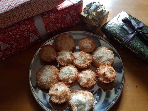 Multicultural Christmas baking, from Hertzoggies to Macrontjies
