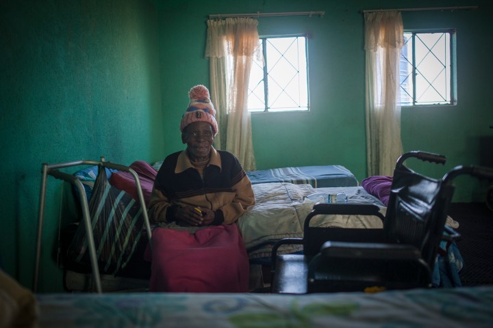 Old-age home blues: Finding ways to ease alienation during lockdown