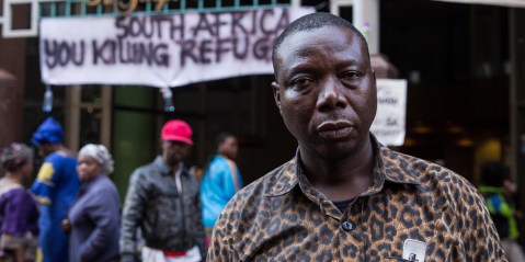 Refugee leader accused of misleading protesters