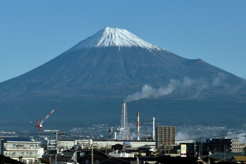 Mount Fuji eruption could paralyse Tokyo: report