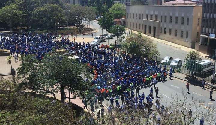 Newsflash: DA supporters rally behind controversial mayor Mashaba