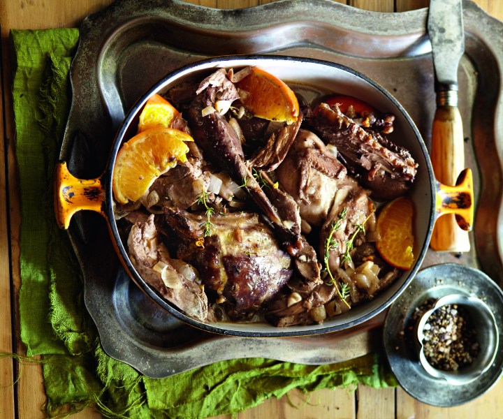 Game bird potjie with oranges and ginger