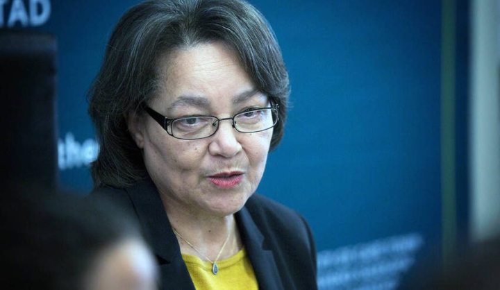 #CapeWatergate: Mayor Patricia de Lille fights back on water mismanagement claims
