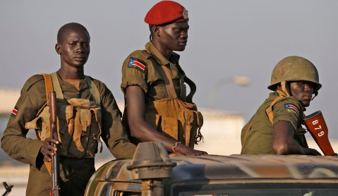 Fears grow of civil war in South Sudan