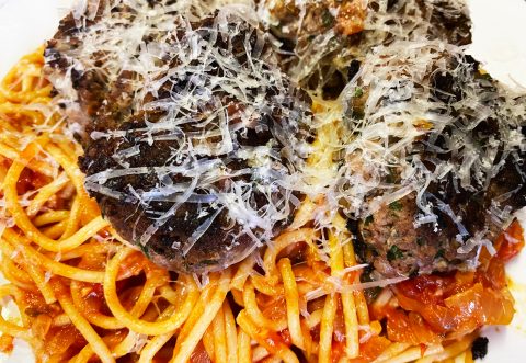 What’s cooking today: Spaghetti & Meatballs