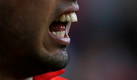 Soccer: Liverpool’s Suarez gets 10-game ban for biting