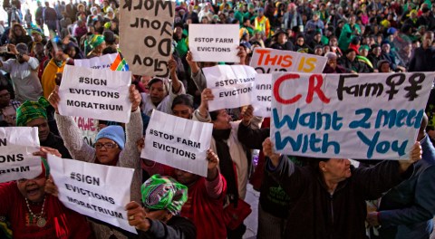 In the Boland, women from farms take their protest to Ramaphosa’s stage