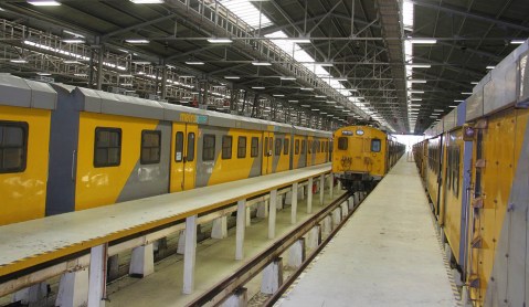 Trains set alight despite commuter safety plan being signed by Prasa and the City