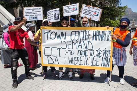 Informal traders accuse City of Cape Town of neglecting the Mitchells Plain town centre